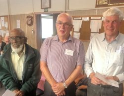 Kum Kevin Stacey and Graeme Weir.jpg